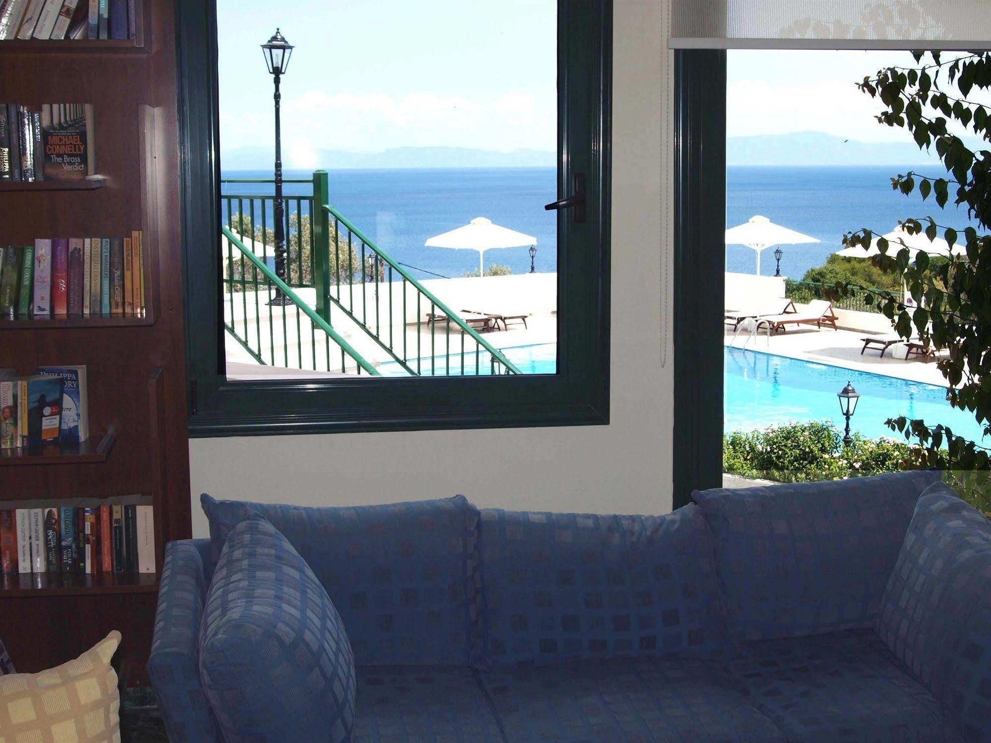Kalidon Beach Hotel Кокарі Екстер'єр фото